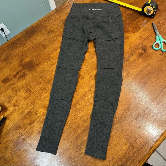Alphalete R6 Revival Leggings heathered gray size medium - Picture 7 of 9